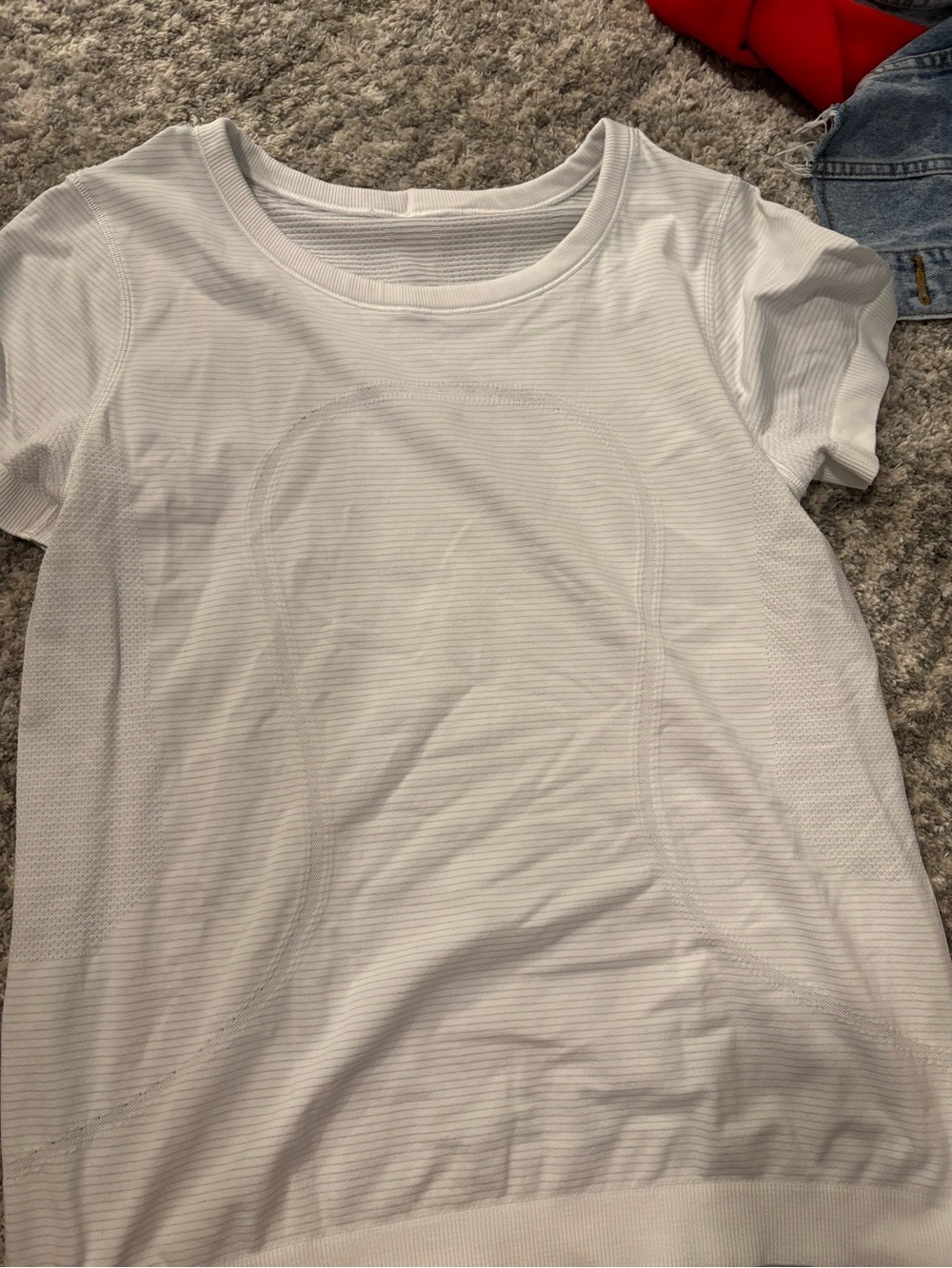 Lulu Lemon White Women's Short-Sleeve Top